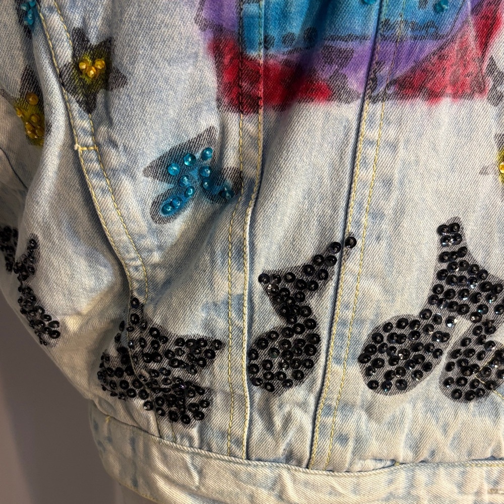 32. Vintage 1989 Jou Jou bedazzled denim rock and roll jacket - Picture 4 of 9